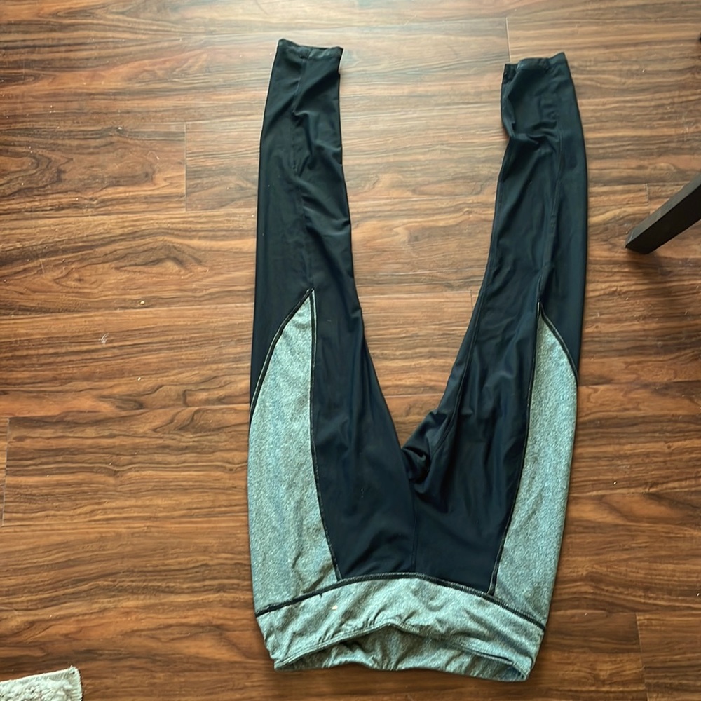 Workout leggings!!